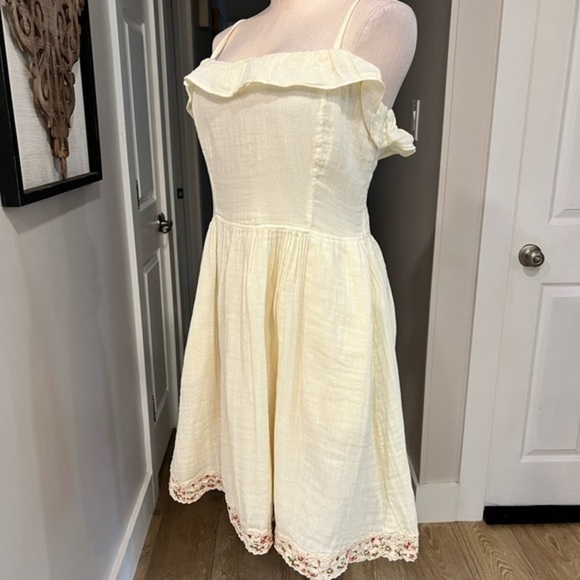 Tulle New Spaghetti Strap Ivory Fit and Flare Summer Dress - Picture 3 of 12